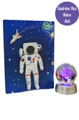Renk Değiştiren Işıklı Dekoratif Küre Ve Defter Seti Satürn Kız Cam Küre Ve Nasa Defter Set - 2