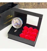 Sevgililer Günü Hediyesi Güllü İstiridye İnci Kolye Seti Özel Hediye Paketi İnci Kolyeli Gül Kutusu - 3