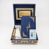 Kuran + Seccade + Tesbih + Takke + Misvak + Esans Hediye Seti (Orta Boy, Raşel Kare Kutu, Lacivert) thumbnail 1