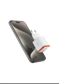 Spigen EE301 30 W Type-C Beyaz Hızlı Şarj Adaptörü - 2