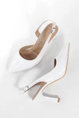 Konnyy Beyaz Rugan Stiletto Yanı Açık Topuklu Ayakkabı thumbnail 2