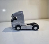 Gri Diecast Model Araç 9 Cm Volvo FH Metal Çekici Oyuncak Tır Kafa - 2