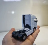 Beyaz Diecast Model Araç 9 Cm Volvo FH Metal Çekici Oyuncak Tır Kafa - 3