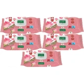 Komili Islak Havlu Mendil 90 Yaprak Gül Kokulu (5 Li Set) Pratik Kapaklı (450 Yaprak) thumbnail 1