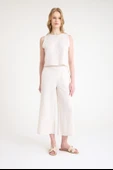 Keten Yazlık Yüksel Bel Capri Pantolon Sırt Detaylı Kolsuz İkili Takım thumbnail 10