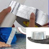 Yapışkanlı Fiberglas Lif Takviyeli Alüminyum Folyo Bant 96 mm x 25 Metre Yanmaz Yalıtım Bandı thumbnail 3