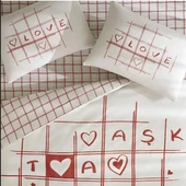 Taç Glow Parlayan Çift Kişilik Nevresim Takımı Romenta Kırmızı thumbnail 4