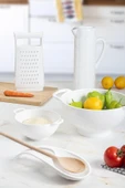 Akrilik Beyaz 5 Parça Sürahi & Rende & Süzgeç & Mini Süzgeç & Kaşıklık & Mutfak Çeyiz Seti - 4