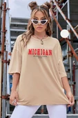 Unisex Michigan Baskılı T-shirt thumbnail 5
