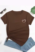 Unisex Hearts Baskılı Tasarım Tshirt thumbnail 4
