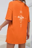 Unisex Yön Gösteren Baskılı Tasarım Tshirt - 1