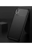 Iphone Xr 6.1 Kamera Çıkıntılı Karbon Fiber Dokulu Renk Atmaz Koruyucu Kapak (NEGRO) - 3