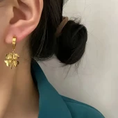 Antialerjik 316L Çelik Gold Renkli Şık Dört Yapraklı Yonca Motif Kolye, Küpe Seti Şıklık ve Zarafet - 3