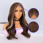 Kumral Önlerde Platin Işıltılı Dalgalı Tül Peruk thumbnail 6