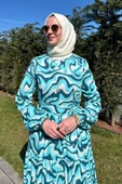 Su Desenli Elbise Turkuaz - 4