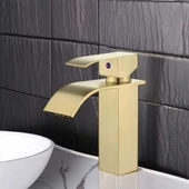 LAVABO BATARYASI MAT GOLD ŞELALE KARE GÖVDE EĞİMLİ HAVZA BANYO ARMATÜR ÇİFT GİRİŞ MUSLUK LÜKS ERGONOMİK - 2