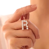 Vaoov 925 Ayar Gümüş Harfli İnci Kolye thumbnail 2