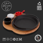 Lava Döküm Yuvarlak Sahan Döküm Demir Yekpare Çift Kulplu Kayın Servis Ahşabı Çap(Ø)20cm. (Sos kapları dahil değildir.) thumbnail 2