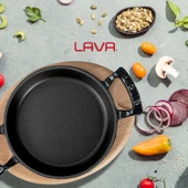 Lava Döküm Yuvarlak Sahan Döküm Demir Yekpare Çift Kulplu Kayın Servis Ahşabı. Çap(Ø)20cm.  Siyah thumbnail 7