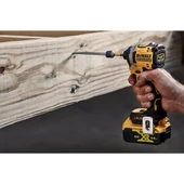 DEWALT DCF850P2T 18V 5.0 Ah KÖMÜRSÜZ Lİ-ON ÇİFT AKÜ TORNV. - 1