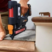 WORX WX844 20Volt/2.0Ah Li-ion 16-40mm Profesyonel Şarjlı Zımba Makinesi + 2700 Adet Yedek Zımba - 4
