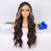 Uzun Kumral Balköpüğü Işıltılı Su Dalgalı Tül Peruk thumbnail 1