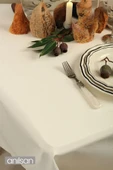 Krem Leke Tutmaz Masa Örtüsü – Dayanıklı ve Kolay Temizlenebilir Şık Masa Örtüsü Seçenekleri - 3