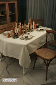 Krem Leke Tutmaz Masa Örtüsü – Dayanıklı ve Kolay Temizlenebilir Şık Masa Örtüsü Seçenekleri - 2