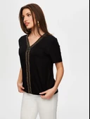 Faik Sönmez Minimalist V Yaka Oversize Tişört - Kısa Kol - 3