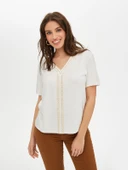 Faik Sönmez Minimalist V Yaka Oversize Tişört - Kısa Kol - 1