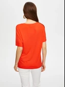 Faik Sönmez Oversize V Yaka Kadın T-Shirt - Rahat ve Şık thumbnail 9