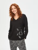 Faik Sönmez Oversize V Yaka Uzun Kol Minimalist Kadın T-Shirt - Rahat ve Şık thumbnail 1