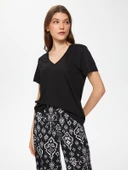 Faik Sönmez Minimalist Oversize V Yaka Kadın T-Shirt - Kısa Kol thumbnail 4