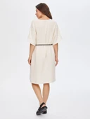 Faik Sönmez Nakışlı Oversize V Yaka Midi Günlük Elbise thumbnail 18