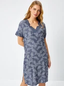 Faik Sönmez Minimalist Çiçek Desenli Midi V Yaka Elbise - 6