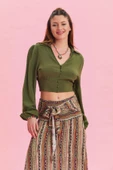 Gömlek Yaka Düğme Detaylı Crop Bluz - 5