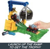 Hot Wheels Rhinomit Scale Rhinomit ve 2 Ezilmiş Araba - 3