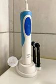 Lena Gift Store Oral-B Uyumlu Şarjlı Diş Fırçası ve Başlıkları için Stand (1 Şarjlı Fırça, 2 Başlık) - 3