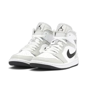 Nike Air Jordan 1 Mid Light Smoke Grey thumbnail 2