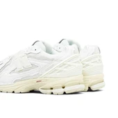 New Balance 1906R Protection Pack Leather Triple White thumbnail 3