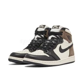 Nike Air Jordan 1 High Dark Mocha thumbnail 2