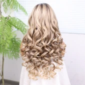 Kumral Platin Ombre Bebek Saçlı Fiber Sentetik Yoğun Dalgalı Tül Peruk thumbnail 5