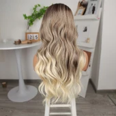 Bebek Kumralı Platin Ombre  ve Röfleli Fiber Sentetik Geniş Dalgalı Tül Peruk thumbnail 5