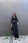Siyah Piliseli Elbise - 2