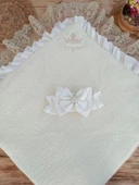 Lenaca Yenidoğan Wool Yün Kumaş Taç Nakışlı Güpür Duvaklı Fiyonk Prizma Taş Unisex Kundak Bebek Battaniyesi thumbnail 3