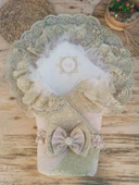 Lenaca Yenidoğan Kabartma Desenli Gold Çift Güpürlü Ve Fiyonklu Bebek Battaniyesi Kundak thumbnail 1