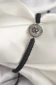 Pirinç Füme Renk Zirkon Taşlı Nazar Boncuk İşleme Makrome Asansörlü Model Kadın Bileklik - TJ-BB6788 - 1