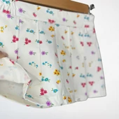 Çiçek İşlemeli Yaka Bluz ve Çiçek Desenli Etek Takım - 5