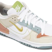 Nike Dunk Low Disrupt 2 Easter thumbnail 5