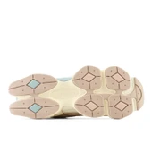 New Balance 9060 Ivory thumbnail 2